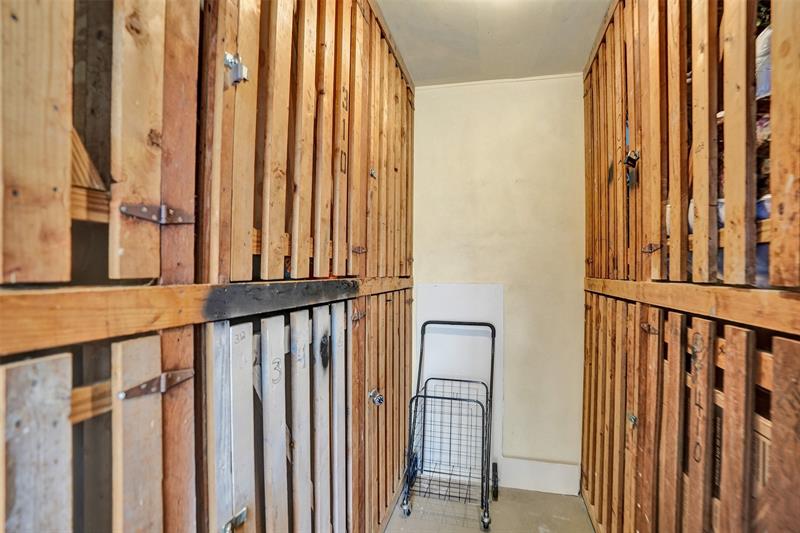 Image 51 of 59 For 860 6th Ave  312
