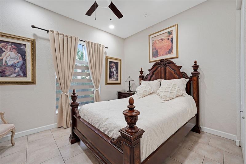 Image 17 of 51 For 4122 22nd St