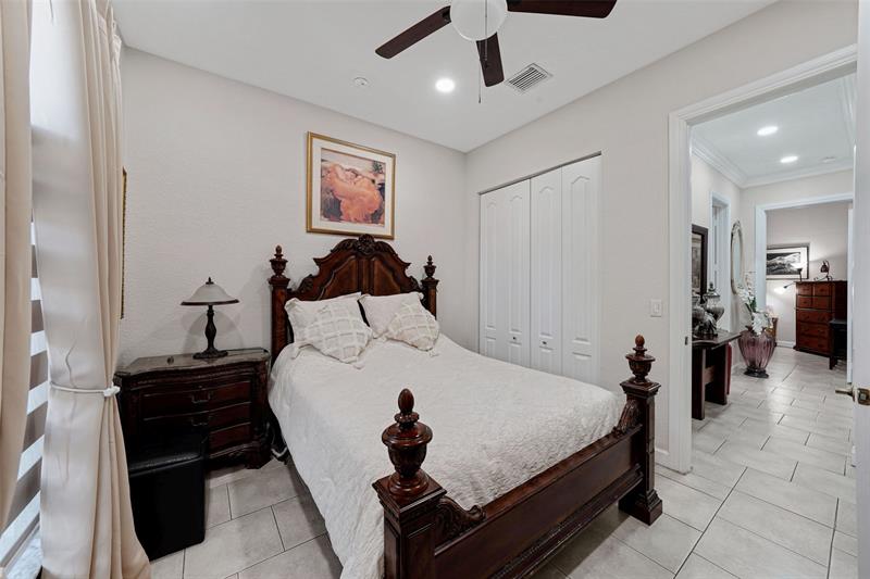Image 18 of 51 For 4122 22nd St