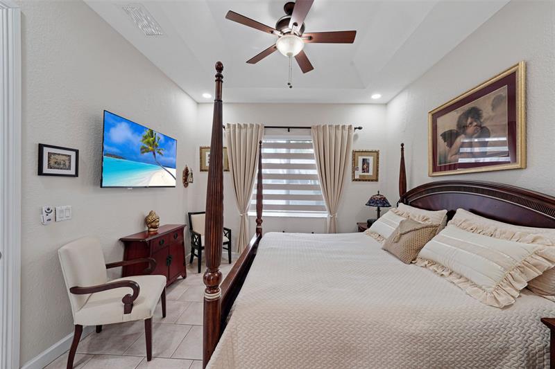 Image 24 of 51 For 4122 22nd St