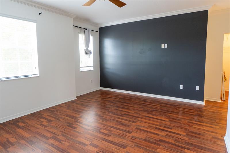 Image 16 of 26 For 13519 50th Ct