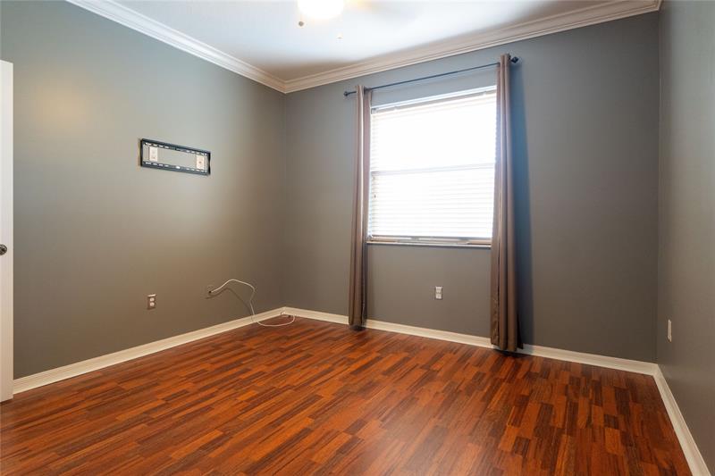 Image 20 of 26 For 13519 50th Ct