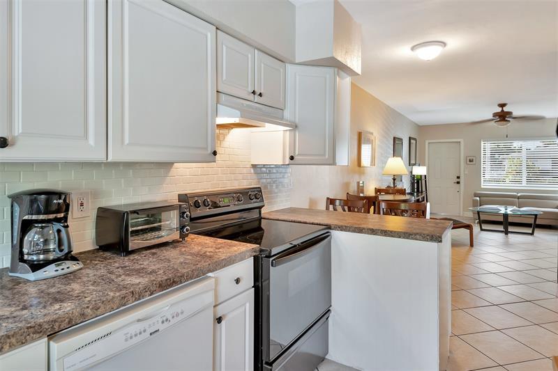 Image 15 of 32 For 2109 26th St  2109