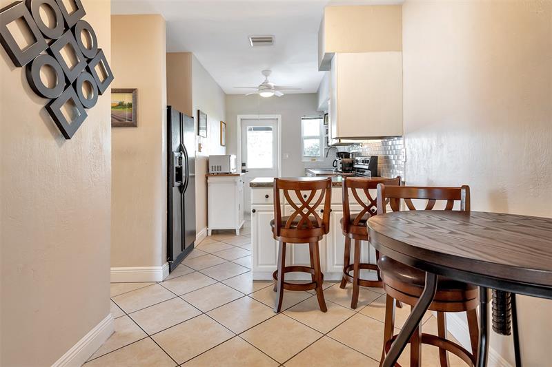 Image 17 of 32 For 2109 26th St  2109