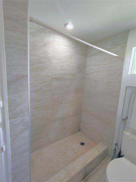 Image 10 of 18 For 6134 Buchanan St