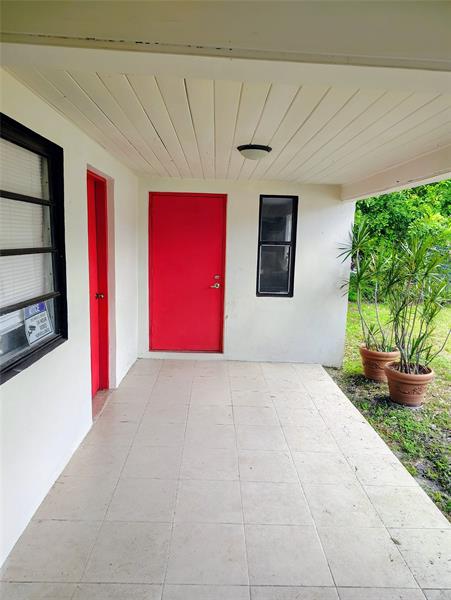 Image 3 of 18 For 6134 Buchanan St