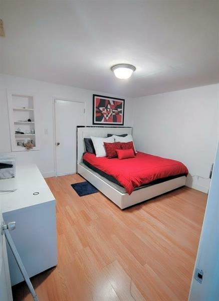 Image 7 of 18 For 6134 Buchanan St