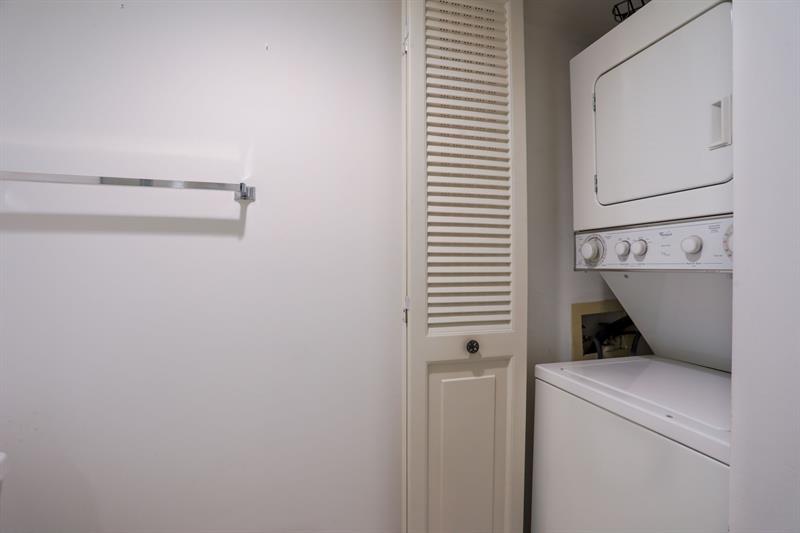 Image 22 of 32 For 3401 Bimini Ln  H1