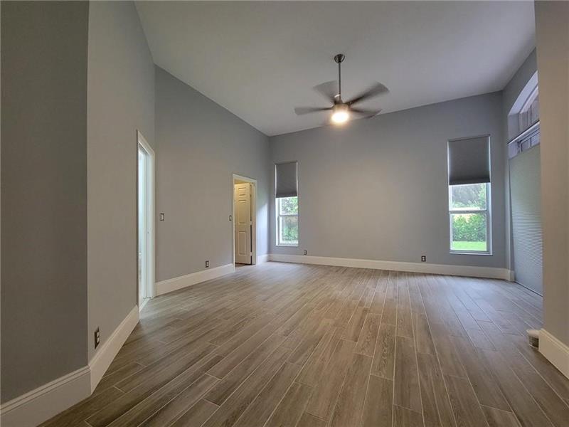 Image 13 of 26 For 3902 Trenton Ave