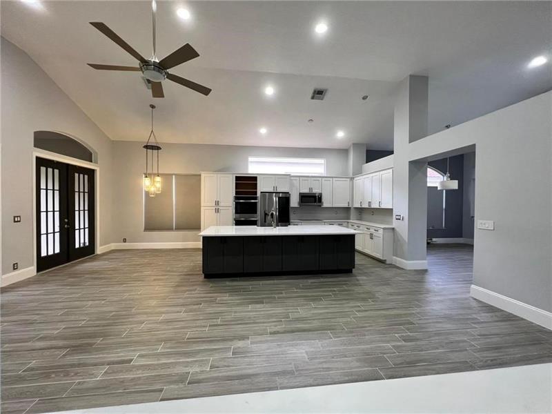 Image 7 of 26 For 3902 Trenton Ave