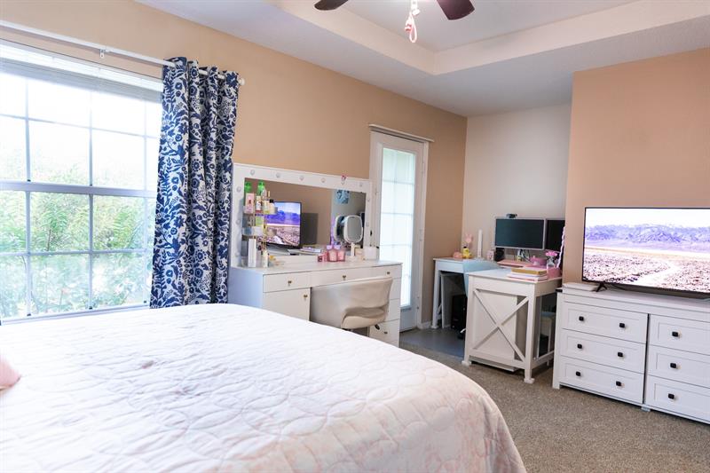 Image 11 of 26 For 2122 Grand Dr