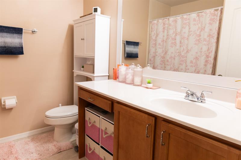 Image 13 of 26 For 2122 Grand Dr