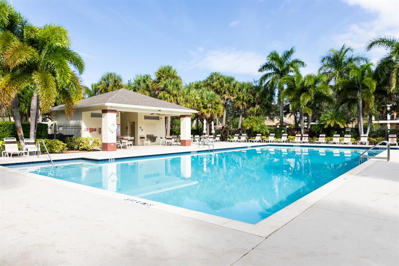 Image 20 of 26 For 2122 Grand Dr