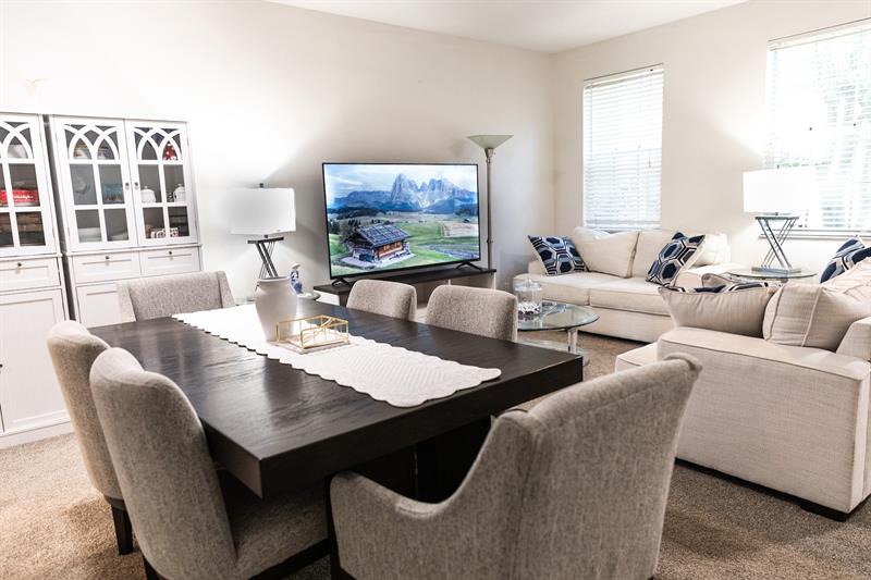 Image 6 of 26 For 2122 Grand Dr