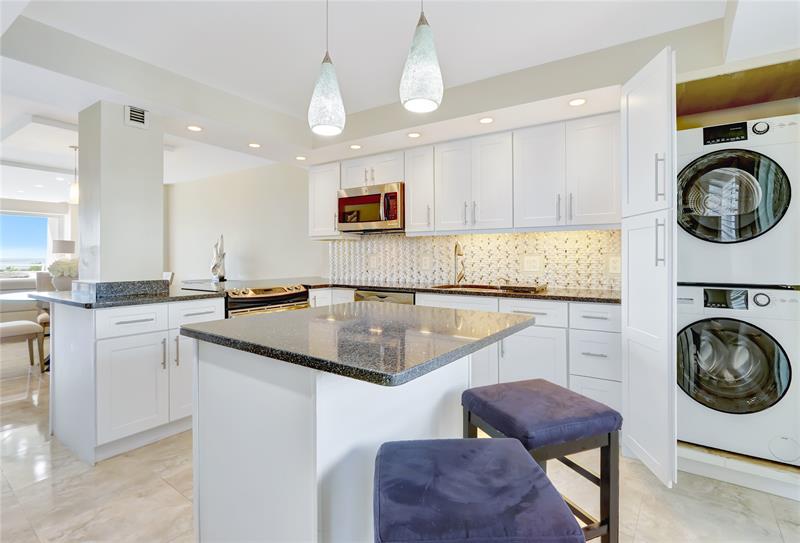 Image 12 of 32 For 2000 Ocean Dr  407