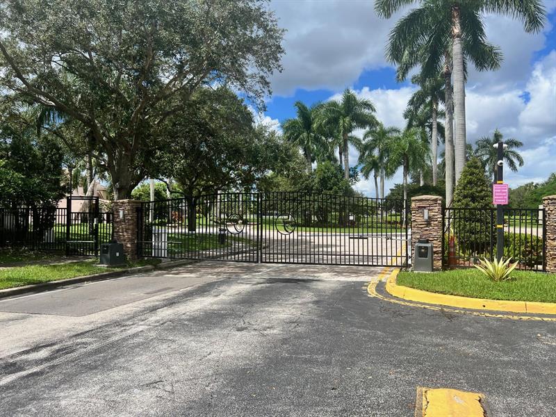 Image 13 of 17 For 13813 22nd St