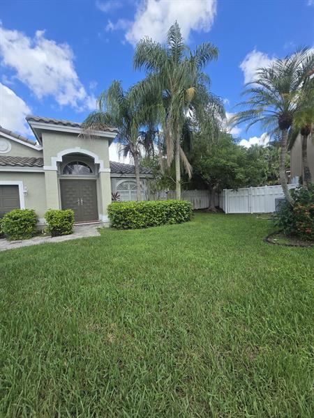 Image 3 of 17 For 13813 22nd St