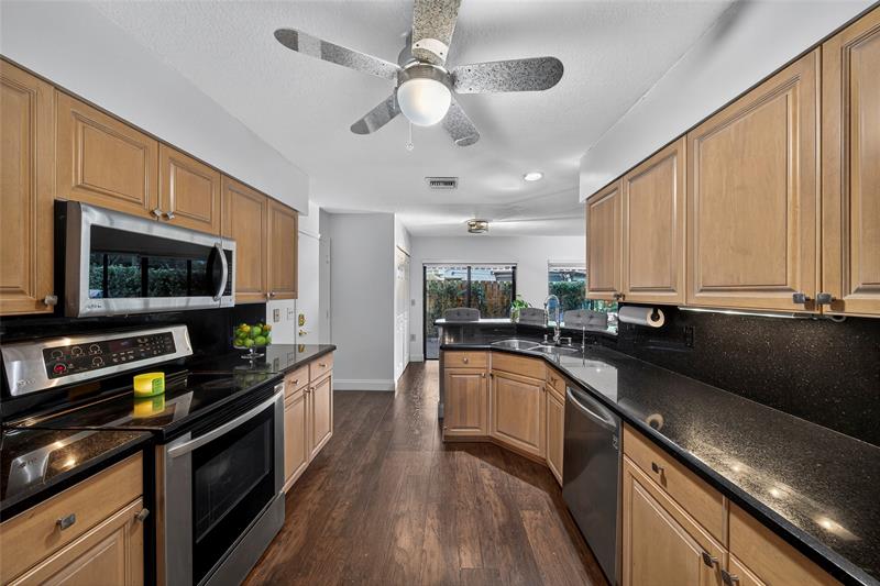 Image 15 of 51 For 1835 99th Ave