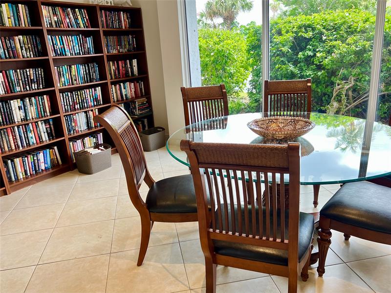 Image 38 of 49 For 800 20th Ave  1115