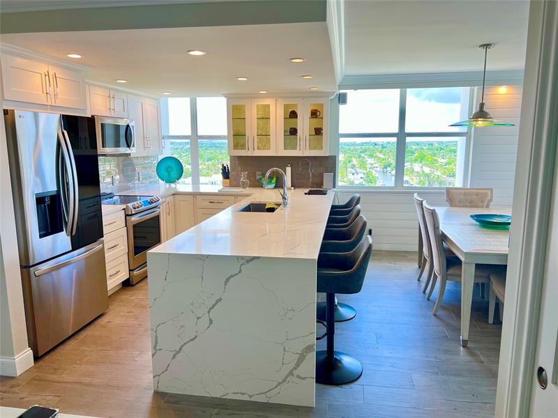 Image 9 of 49 For 800 20th Ave  1115