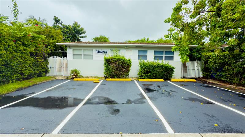 Details for 16021 18th Place  3, North Miami Beach, FL 33162