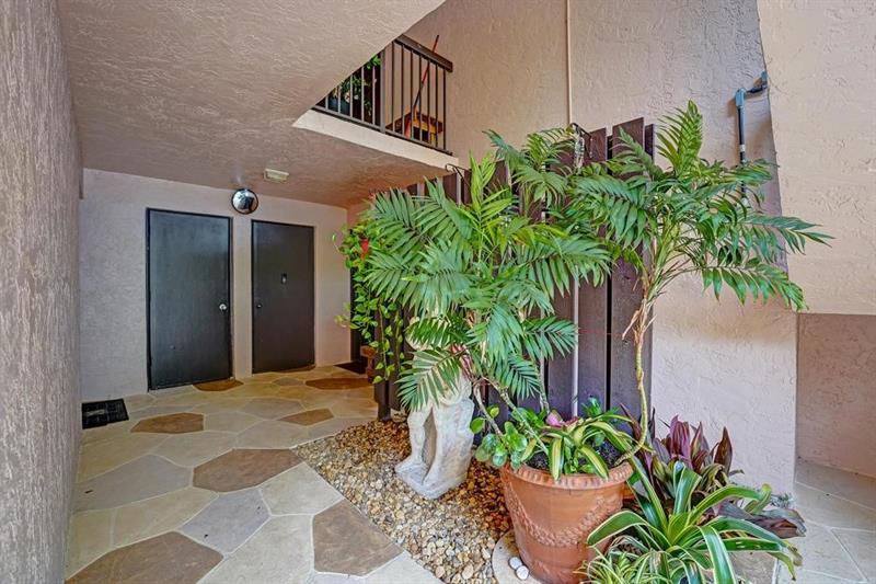 Image 7 of 83 For 2210 92nd Ter  2702