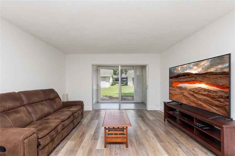 Image 5 of 60 For 8551 11th St  B163