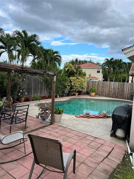 Image 13 of 46 For 12757 11th Ct