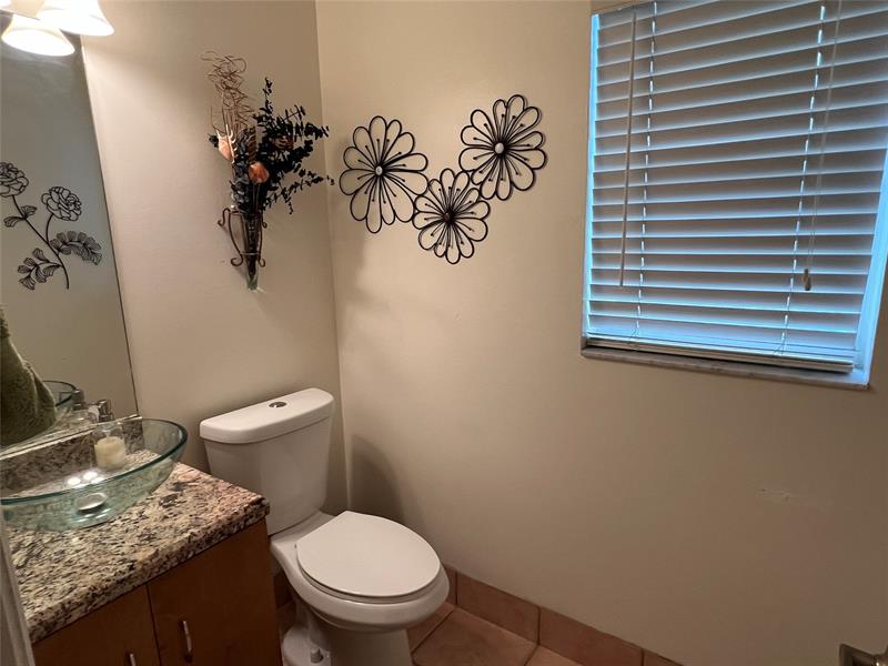 Image 26 of 46 For 12757 11th Ct