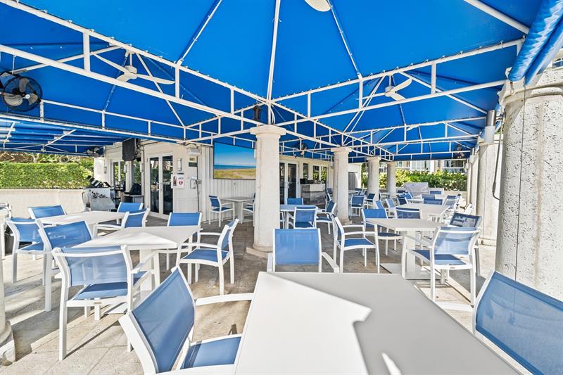 Image 37 of 54 For 3100 Ocean Blvd  2007