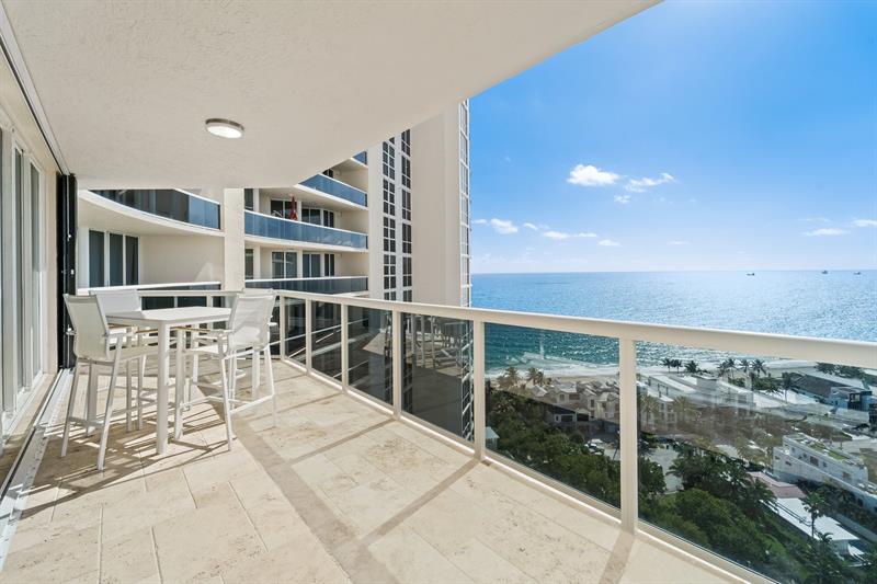 Image 8 of 54 For 3100 Ocean Blvd  2007