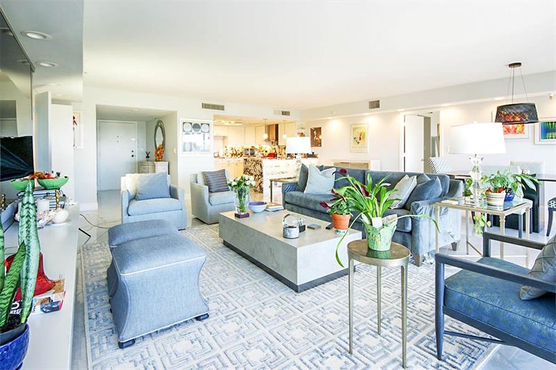 Image 4 of 69 For 2450 Presidential Way  1006