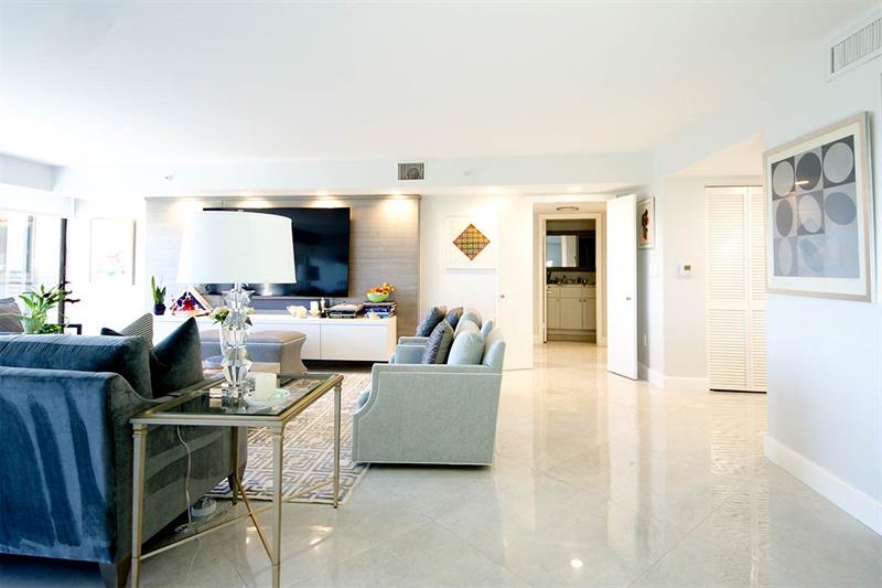 Image 7 of 69 For 2450 Presidential Way  1006