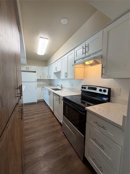 Image 4 of 11 For 3628 21st  