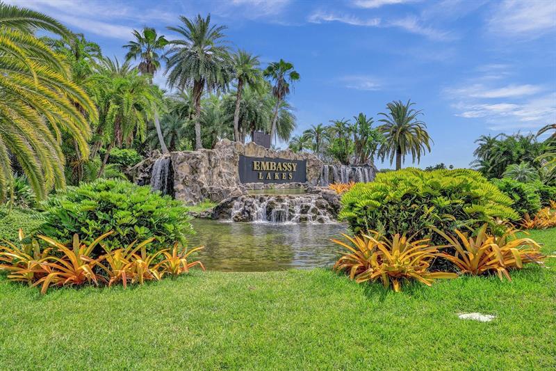 Image 31 of 38 For 10923 Chandler Dr