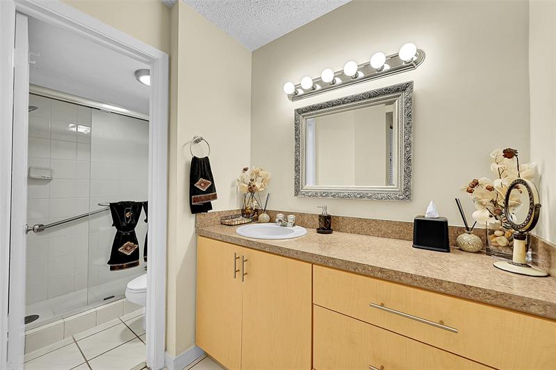 Image 17 of 19 For Address Not Provided