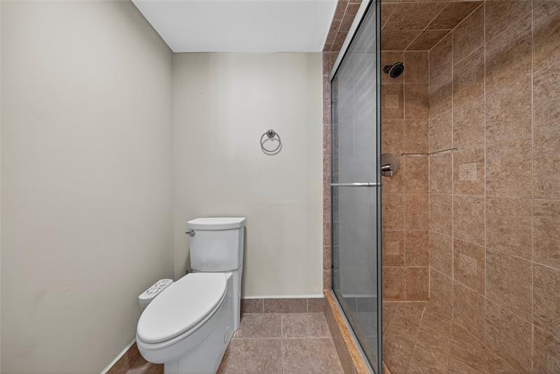 Image 28 of 41 For 1100 5th Ct  53
