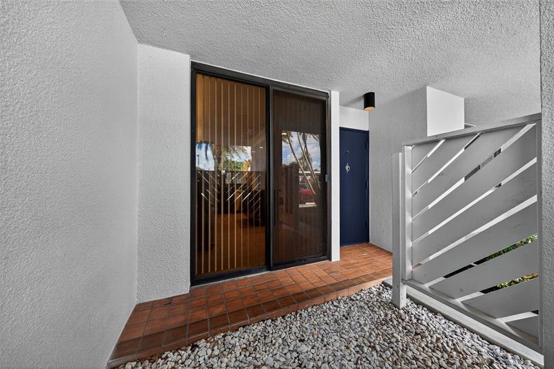 Image 31 of 41 For 1100 5th Ct  53