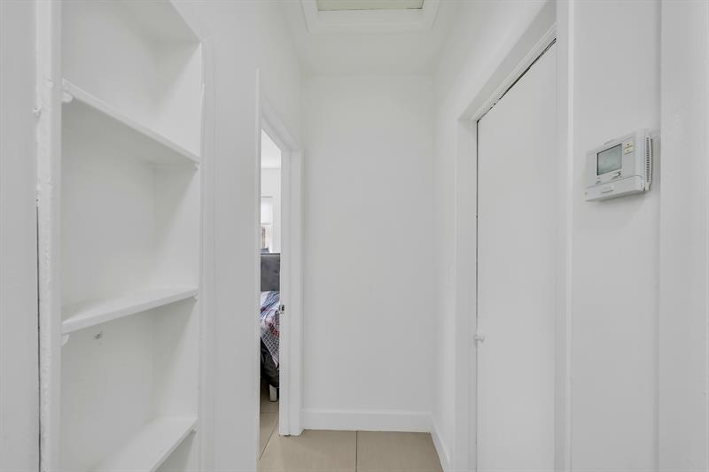 Image 23 of 59 For 16010 5th Ave