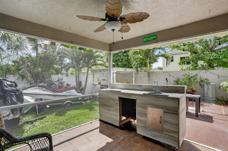 Image 34 of 44 For 6001 Plum Isle Way  443-7