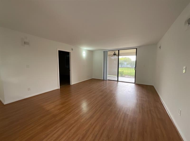 Image 14 of 17 For 7396 18th St  203