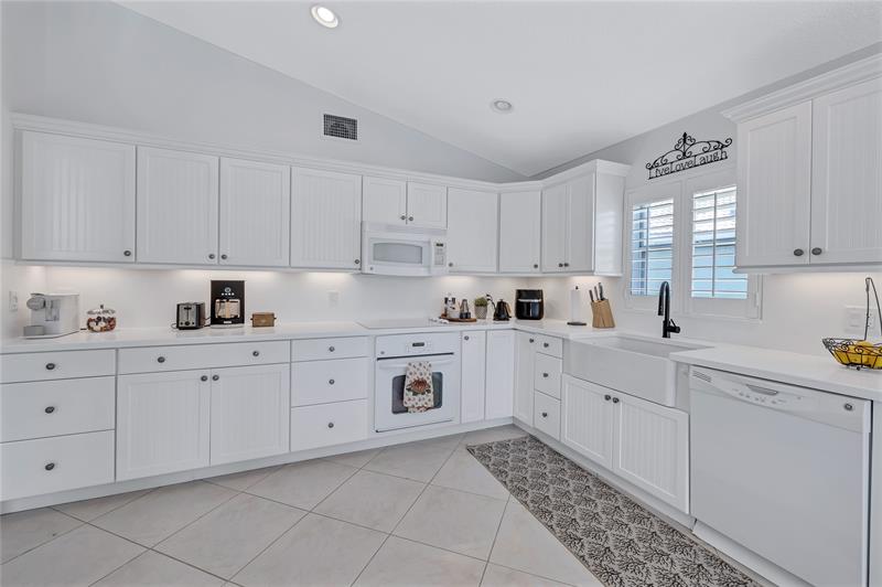 Image 15 of 26 For 9569 Tavernier Drive