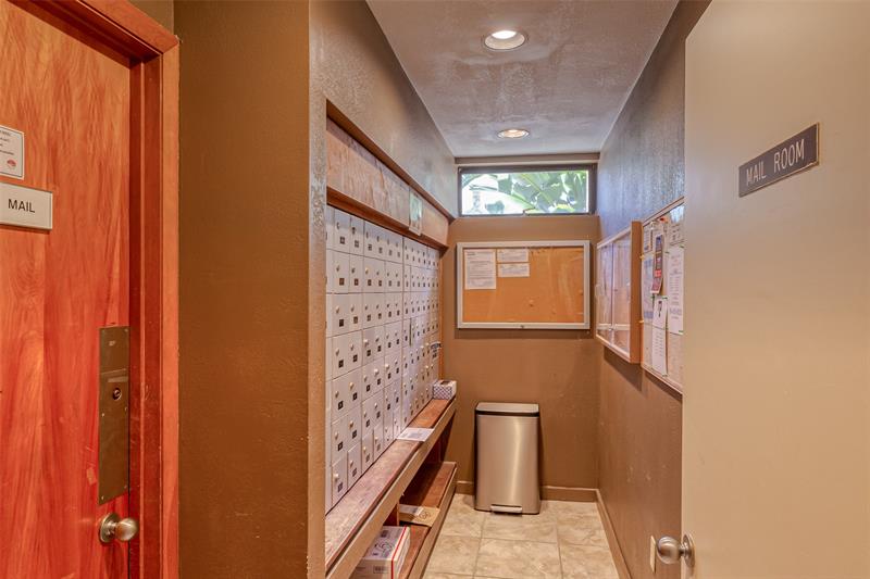 Image 43 of 47 For 1100 5th Ct  58