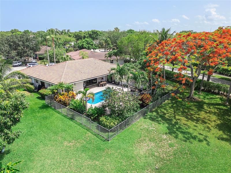 Details for 6351 52nd St, Coral Springs, FL 33067