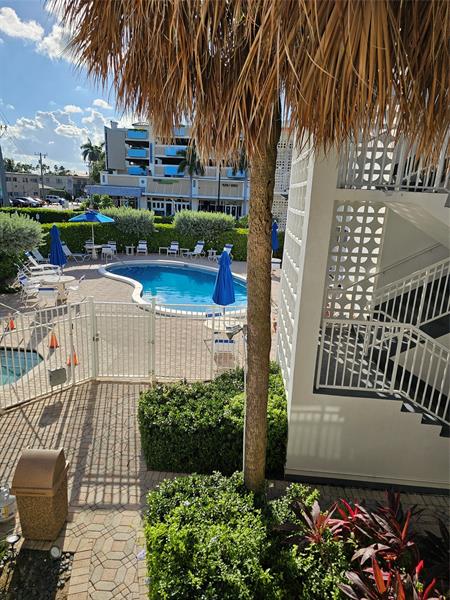 Image 11 of 14 For 120 20th Ave  3