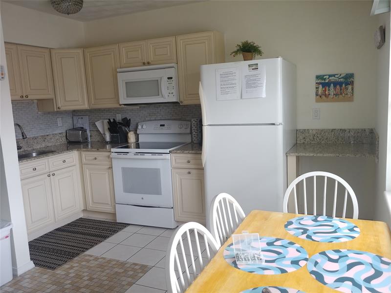 Image 6 of 14 For 120 20th Ave  3