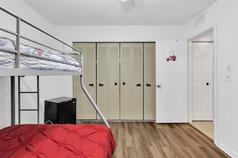 Image 15 of 61 For 6850 Royal Palm Blvd  306 G