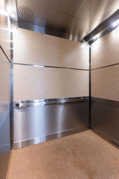 Image 24 of 61 For 6850 Royal Palm Blvd  306 G