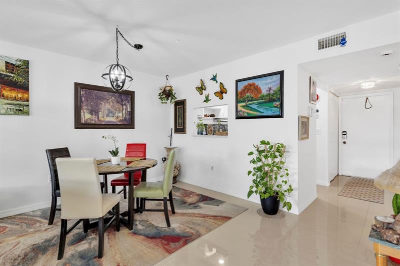 Image 5 of 61 For 6850 Royal Palm Blvd  306 G