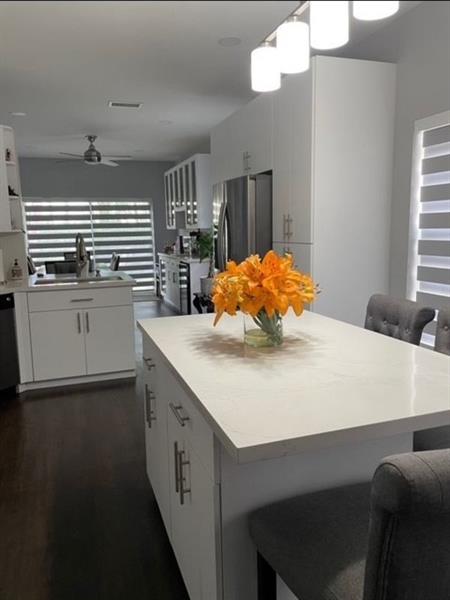 Image 4 of 21 For 6254 38th Dr